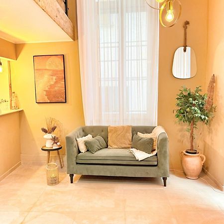 Spacious Loft, Duplex, Old Town, 3 Bedrooms - Easy Check-In Nizza Exterior foto
